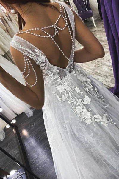 products/IvoryTulleLaceAppliquesA-lineV-neckBeadedWeddingDresses_MW850_1.jpg