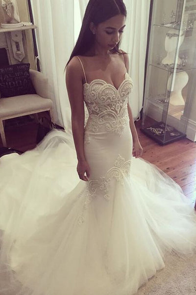 products/IvoryTulleLaceMermaidSpaghettiStrapsCourtTrainWeddingDresses_MW591.jpg