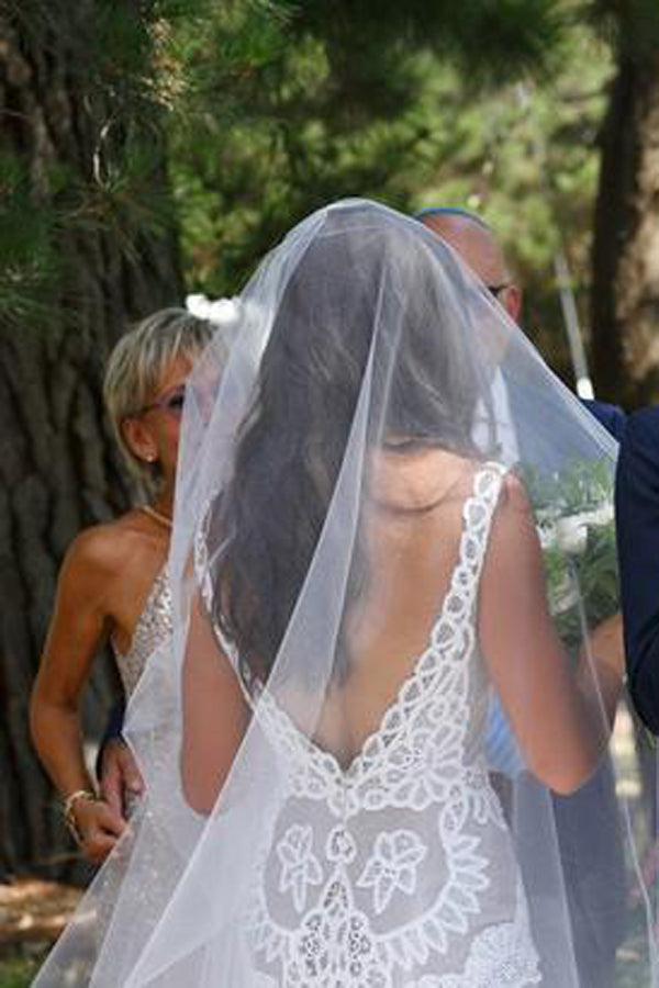 Musebridals.com offer Cheap V-Neck Sleeveless V-Back Hollow Beach Wedding Dress,MW295