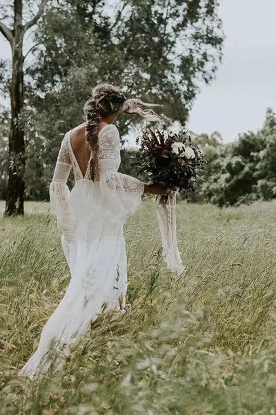 Gorgeous Ivory V Neck Layers Lace Applique Tulle Bridal Wedding Dress –  Uniquedresss