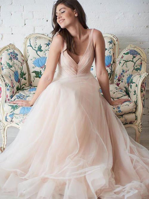 Simple Tulle Ball Gown A-line Wedding Dresses V-neck Bridal Dress,MW491 | musebridals.com