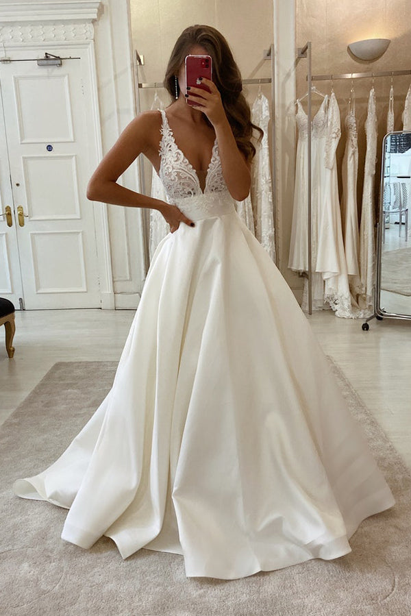 Cheap V-neck Lace Wedding Dresses Online, Cheap Unique Bridal Dresses,MW495