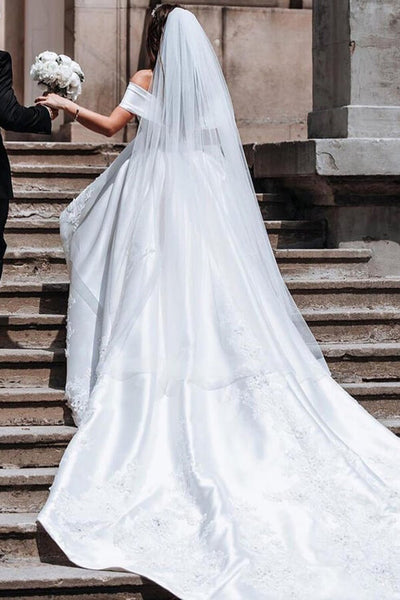 products/SimpleIvoryBallGownSatinLaceOff-the-ShoulderWeddingDresses_MW633_2.jpg