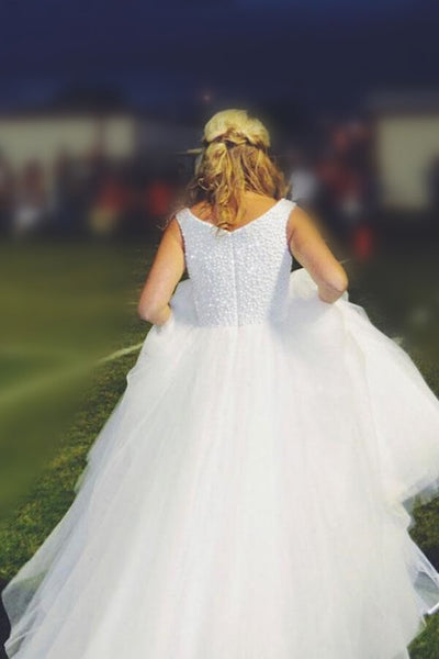 products/TulleA-lineFloor-lentghWeddingDresses_BridalGownWithBeading_MW620_1.jpg