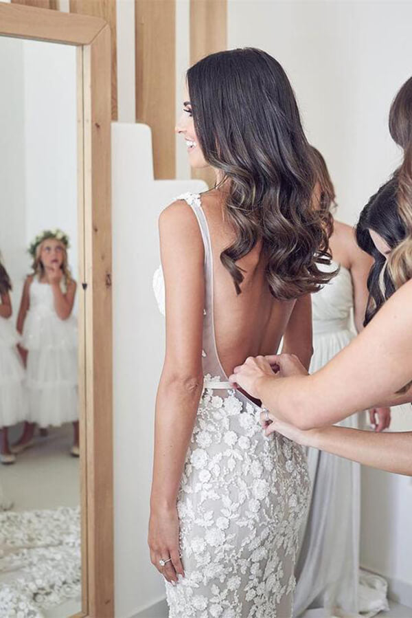 Vintage Lace Mermaid Beaded Deep V Neck Wedding Dress, Bridal Gown, MW558 | mermaid wedding dresses | lace wedding dress | cheap lace wedding dresses | www.musebridals.com