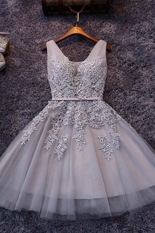 Gray Knee-length Lace Tulle A-line V-neck Homecoming Dresses with Appliques, MH421
